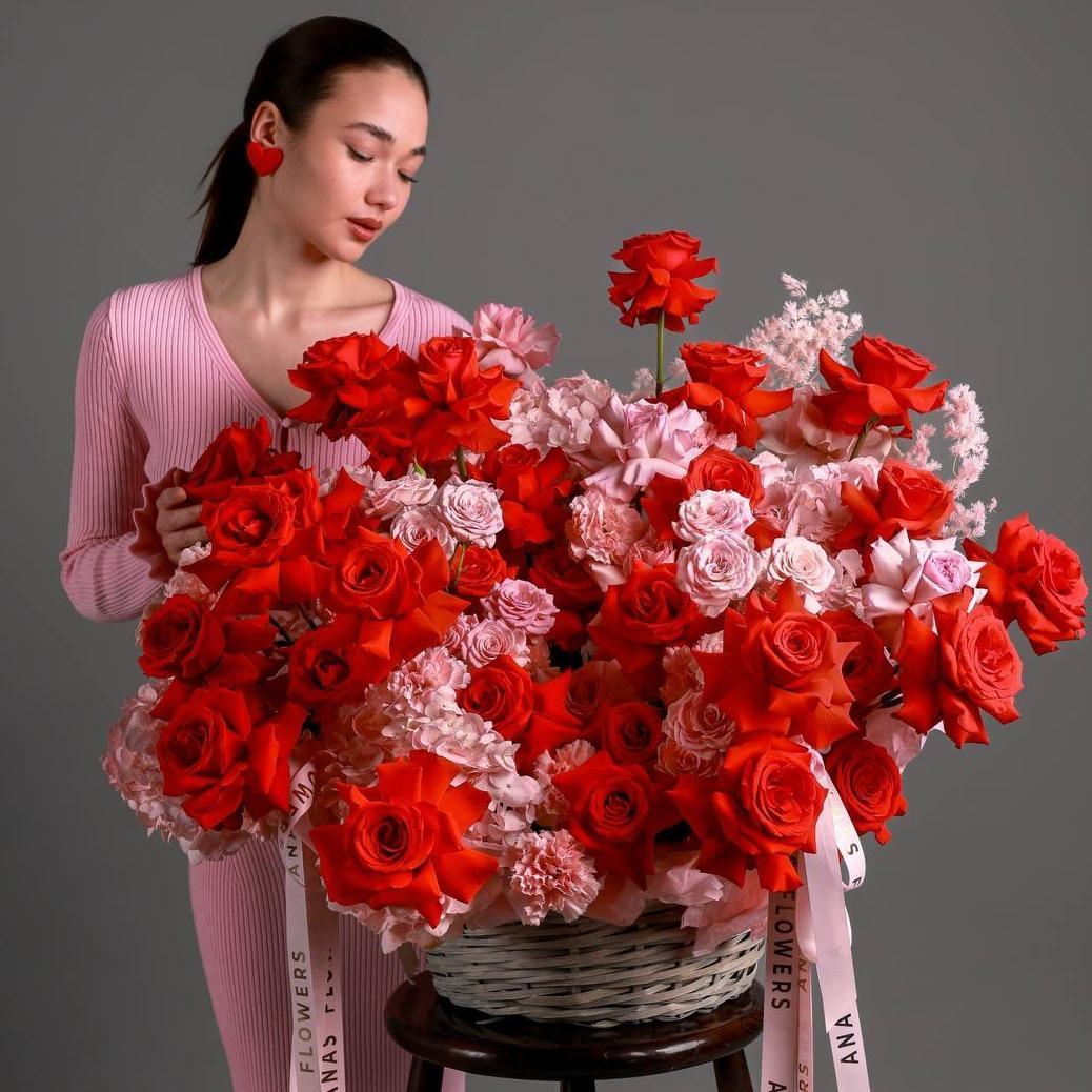 Композиция в корзине Код любви