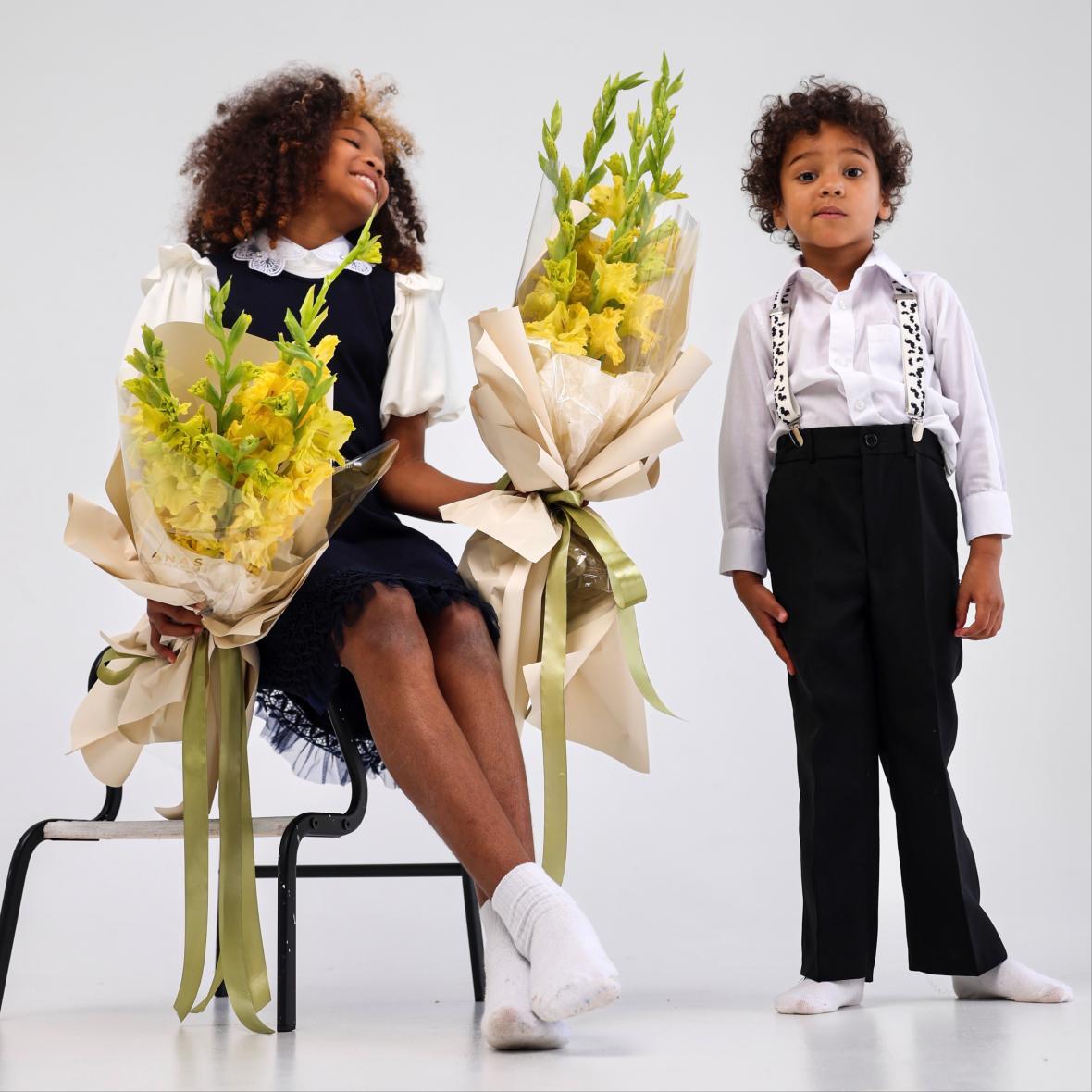 2. Букет гладиолусов