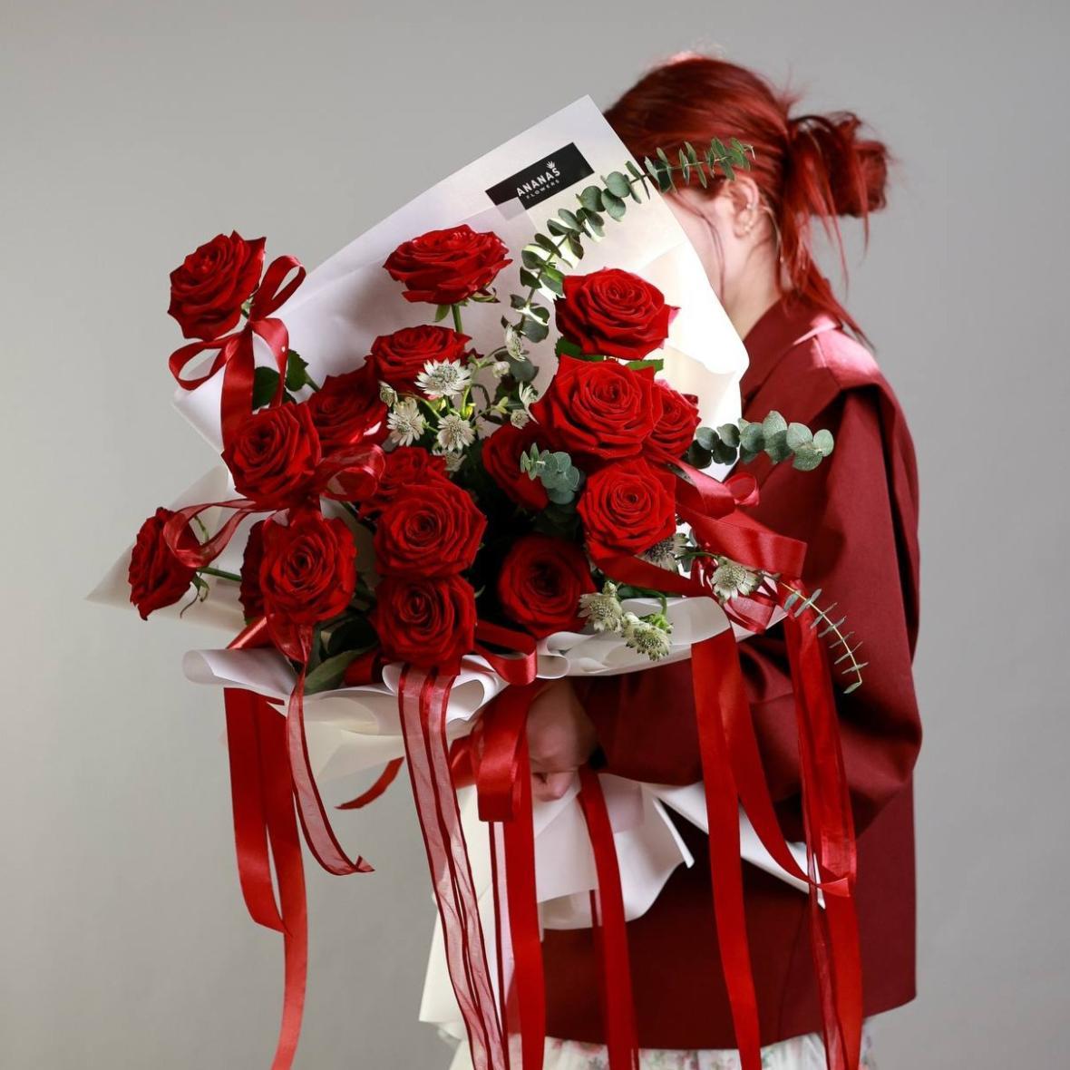 Букет Красная нить