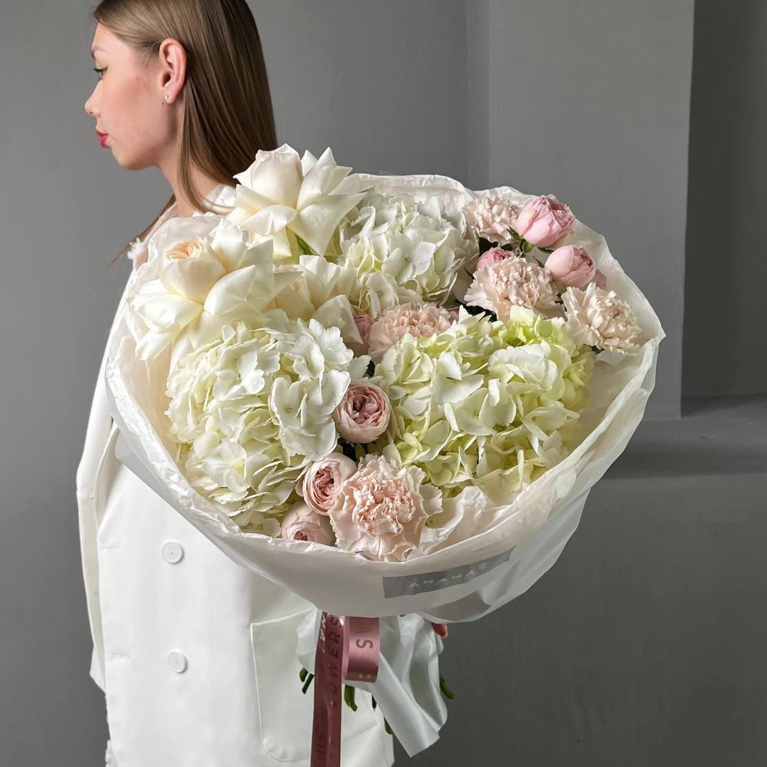 Букет симфония нежности (в двух размерах)