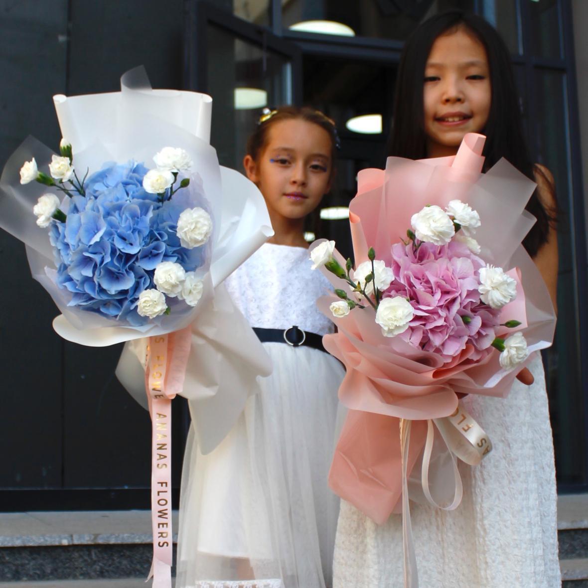 9. Букет с гортензией NEW